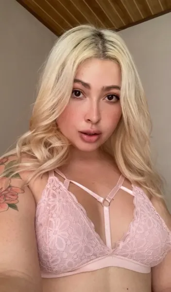 Lizzie Lu - Onlyfans